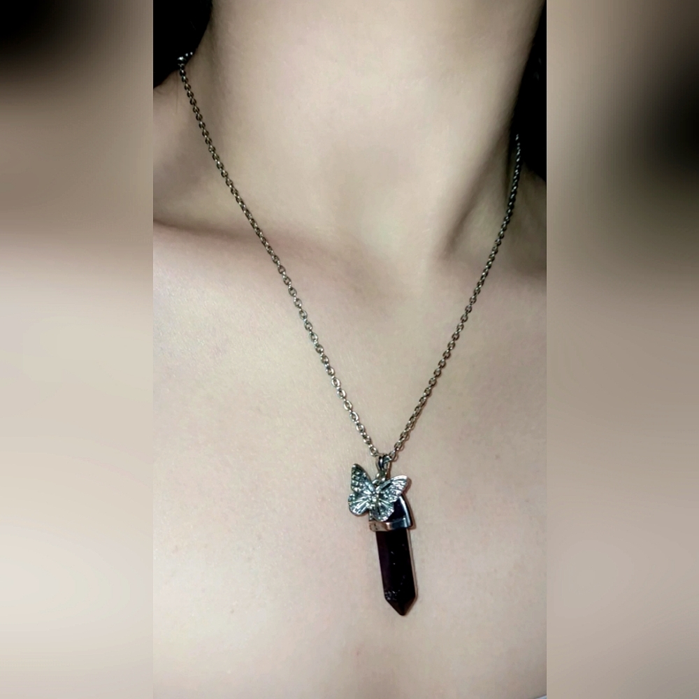 Crystal necklace with butterfly